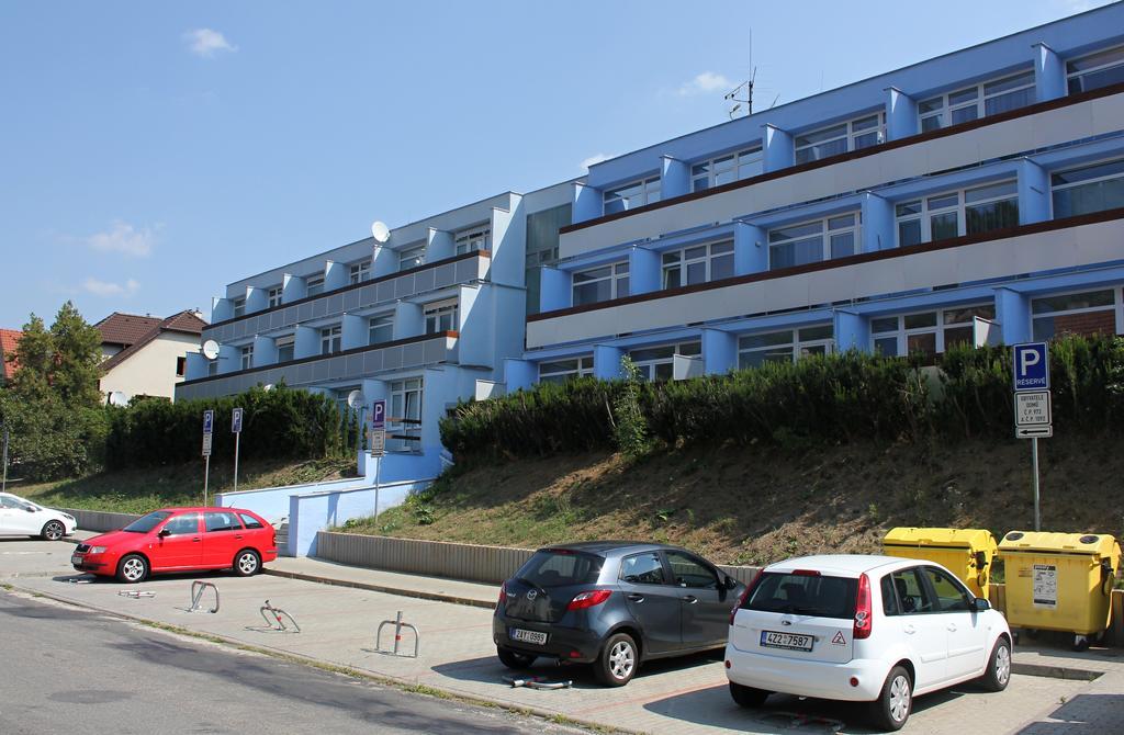 Apartman Luhacovice Luaran gambar